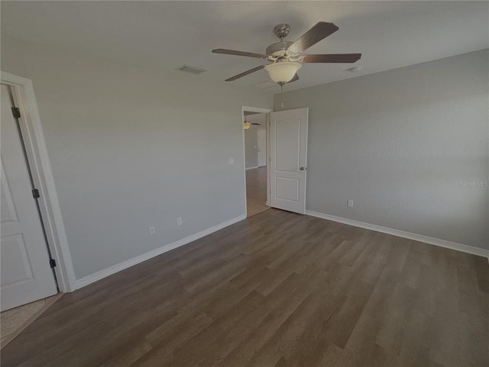 В аренду: $1,895 (3 спален, 2 ванн, 1481 Квадратных фут)