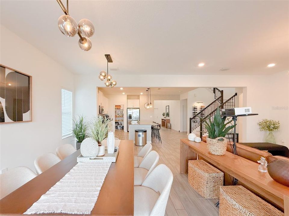 En Venta: $840,000 (4 camas, 3 baños, 3072 Pies cuadrados)