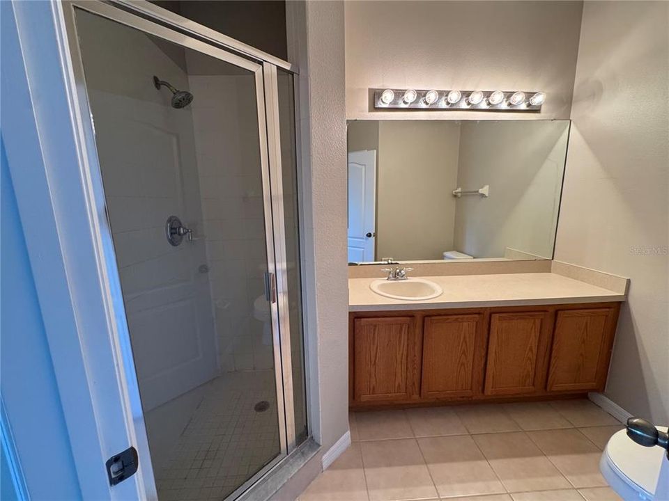 For Rent: $1,795 (2 beds, 2 baths, 987 Square Feet)