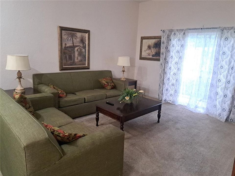 В аренду: $1,550 (3 спален, 2 ванн, 1227 Квадратных фут)