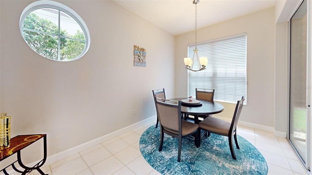 For Sale: $365,000 (3 beds, 2 baths, 1621 Square Feet)