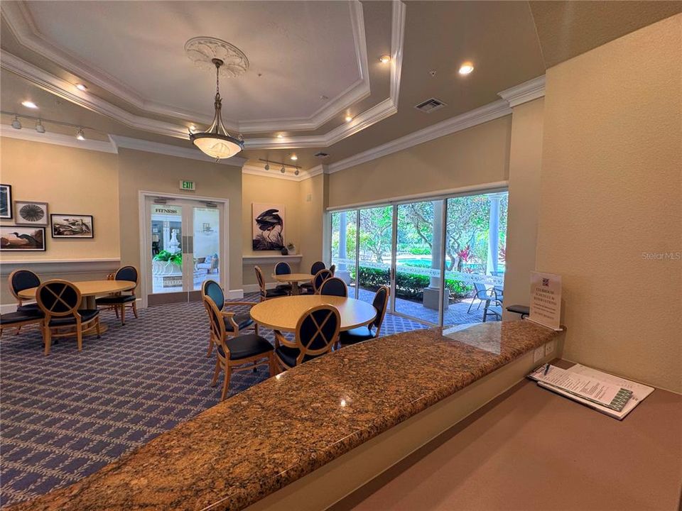 For Sale: $365,000 (3 beds, 2 baths, 1621 Square Feet)