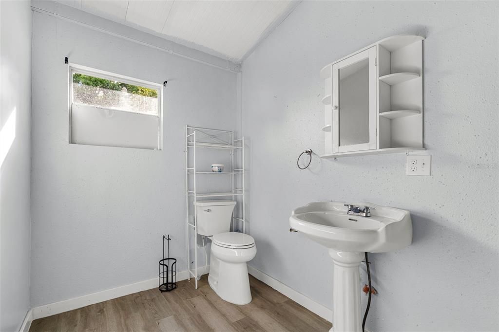 En Venta: $242,000 (3 camas, 1 baños, 1018 Pies cuadrados)