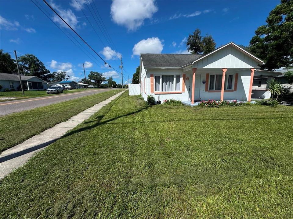 En Venta: $242,000 (3 camas, 1 baños, 1018 Pies cuadrados)