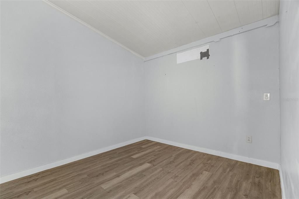 En Venta: $242,000 (3 camas, 1 baños, 1018 Pies cuadrados)