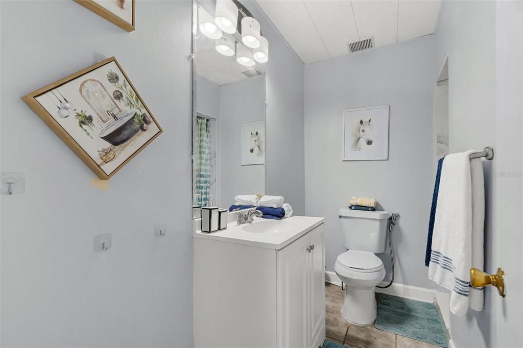 En Venta: $242,000 (3 camas, 1 baños, 1018 Pies cuadrados)