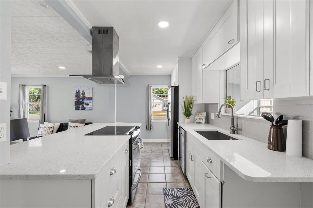 En Venta: $242,000 (3 camas, 1 baños, 1018 Pies cuadrados)