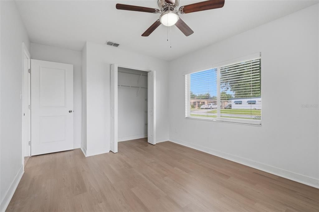 For Rent: $3,500 (6 beds, 2 baths, 1797 Square Feet)