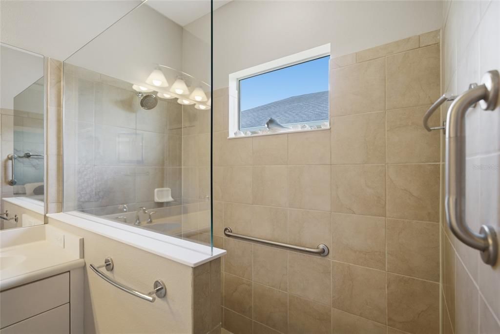 For Sale: $395,000 (3 beds, 2 baths, 1509 Square Feet)