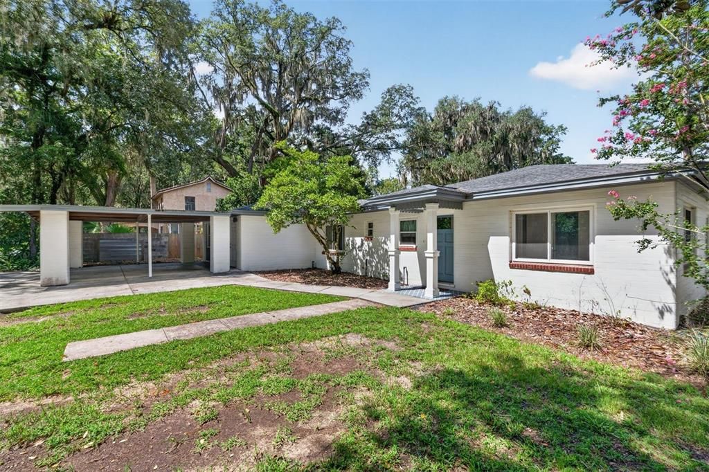 For Sale: $625,000 (6 beds, 3 baths, 1894 Square Feet)