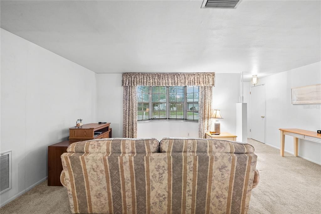 Activo con contrato: $190,000 (2 camas, 1 baños, 1136 Pies cuadrados)