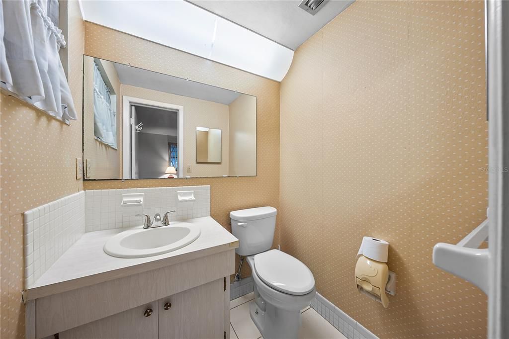 Activo con contrato: $190,000 (2 camas, 1 baños, 1136 Pies cuadrados)
