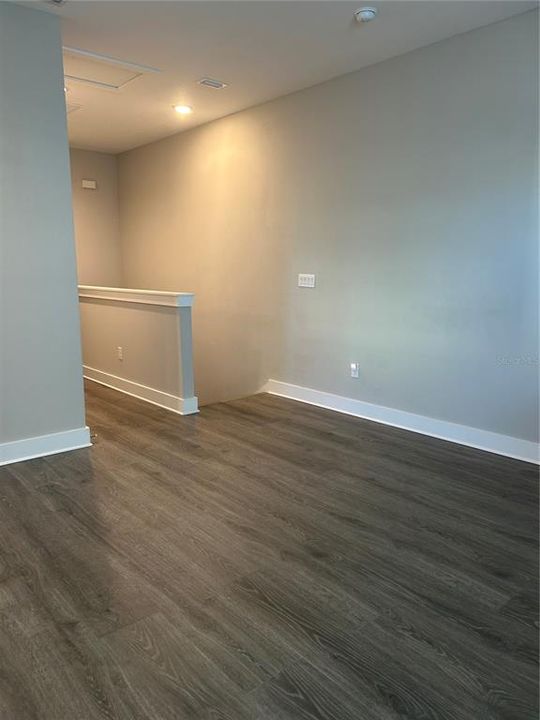 Active With Contract: $4,800 (3 beds, 3 baths, 2191 Square Feet)