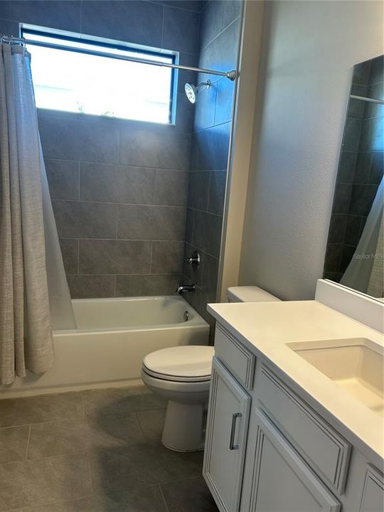 Active With Contract: $4,800 (3 beds, 3 baths, 2191 Square Feet)
