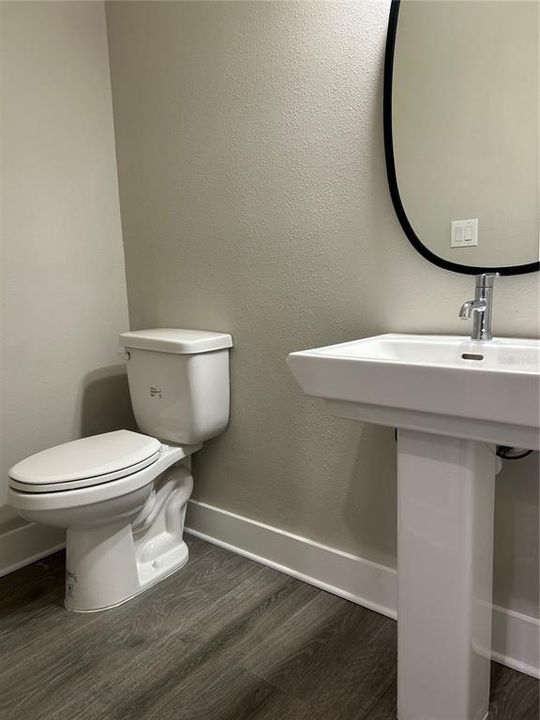 Active With Contract: $4,800 (3 beds, 3 baths, 2191 Square Feet)