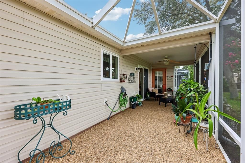 For Sale: $334,900 (3 beds, 2 baths, 1392 Square Feet)