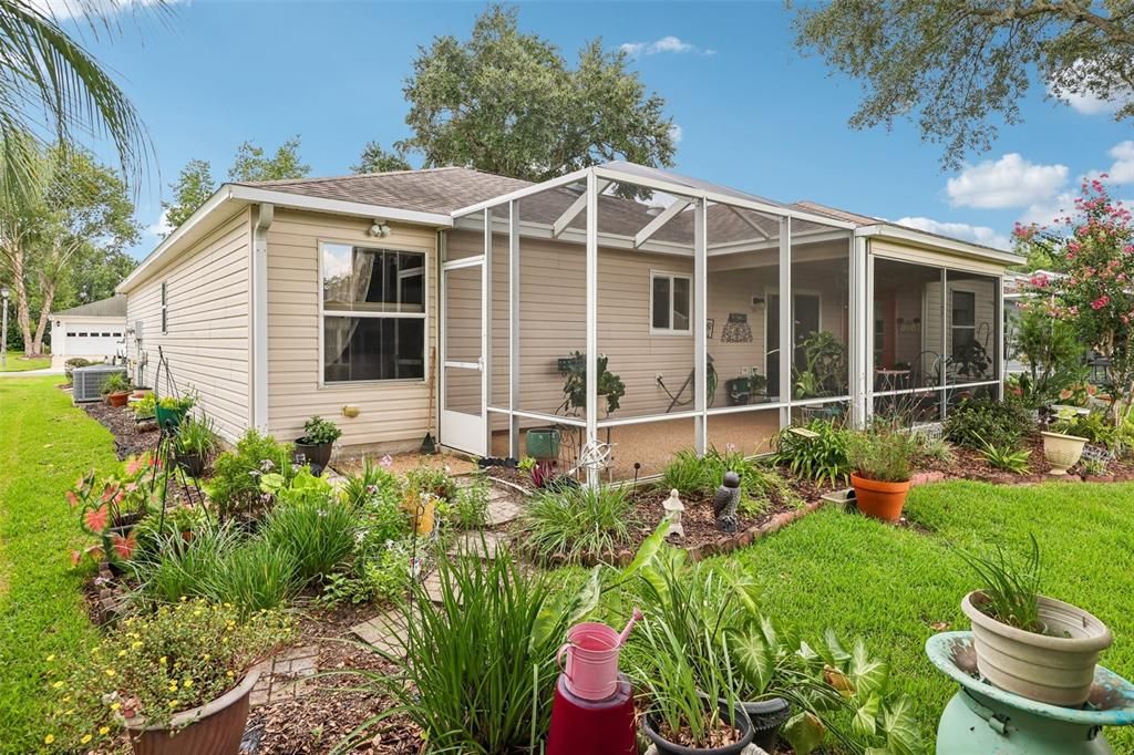 For Sale: $334,900 (3 beds, 2 baths, 1392 Square Feet)