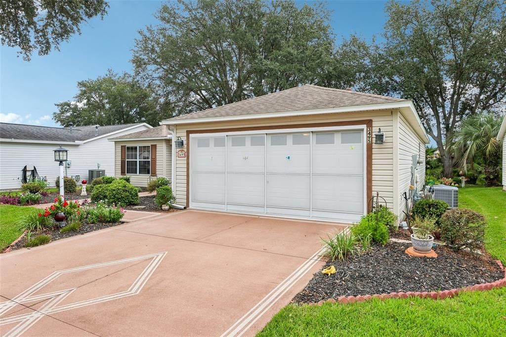 For Sale: $334,900 (3 beds, 2 baths, 1392 Square Feet)