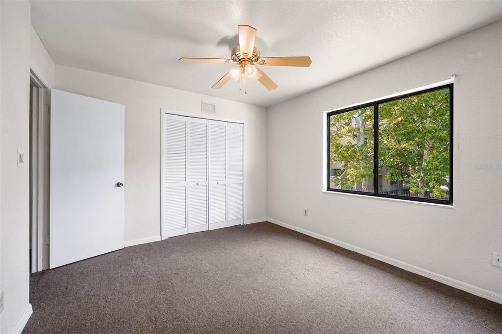 For Rent: $1,800 (2 beds, 2 baths, 960 Square Feet)