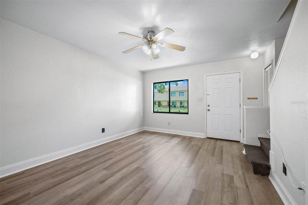 For Rent: $1,800 (2 beds, 2 baths, 960 Square Feet)