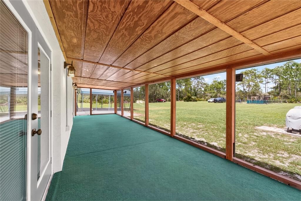 En Venta: $425,000 (2 camas, 2 baños, 2356 Pies cuadrados)
