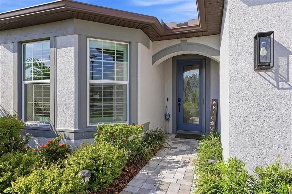 For Sale: $647,420 (2 beds, 2 baths, 1917 Square Feet)