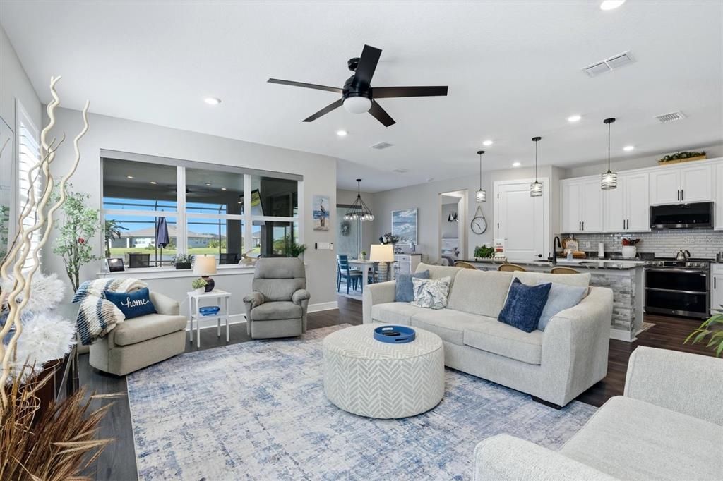 For Sale: $647,420 (2 beds, 2 baths, 1917 Square Feet)
