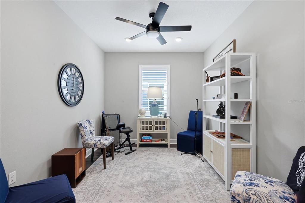 For Sale: $647,420 (2 beds, 2 baths, 1917 Square Feet)