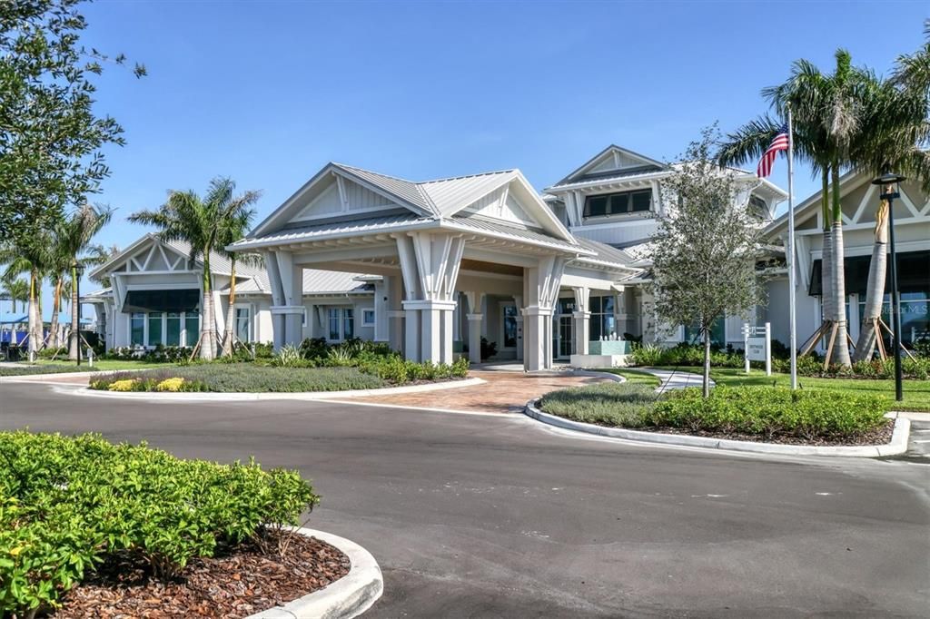 For Sale: $647,420 (2 beds, 2 baths, 1917 Square Feet)