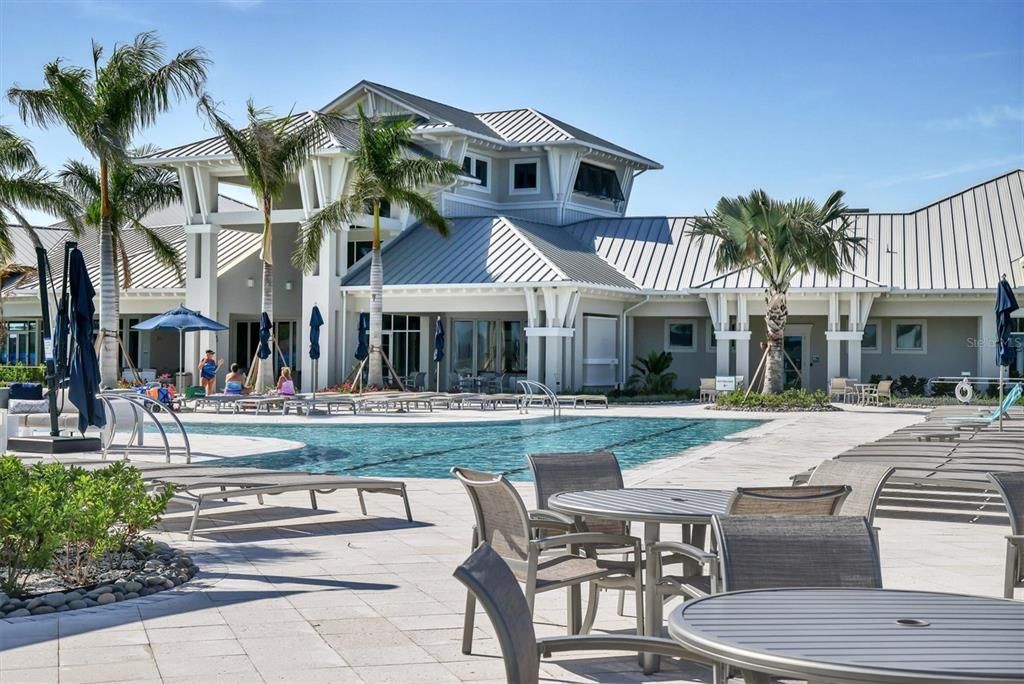 For Sale: $647,420 (2 beds, 2 baths, 1917 Square Feet)