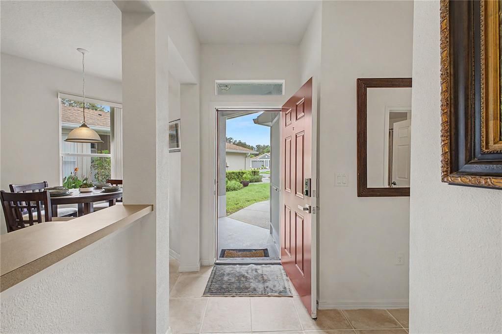 En Venta: $249,000 (2 camas, 2 baños, 1226 Pies cuadrados)