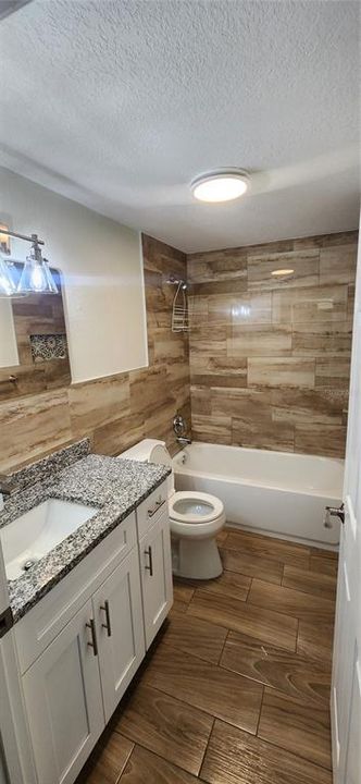 For Rent: $1,150 (1 beds, 1 baths, 720 Square Feet)