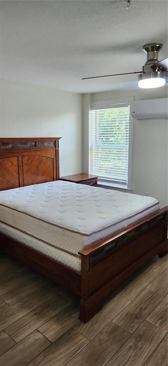 For Rent: $1,150 (1 beds, 1 baths, 720 Square Feet)