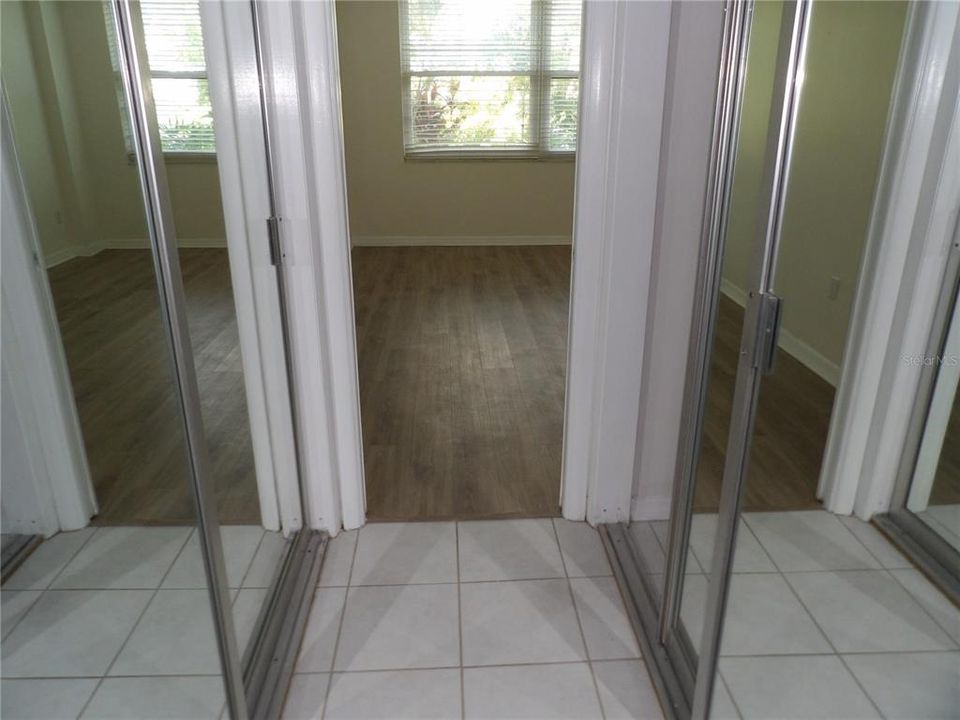 En Venta: $219,000 (2 camas, 2 baños, 1200 Pies cuadrados)