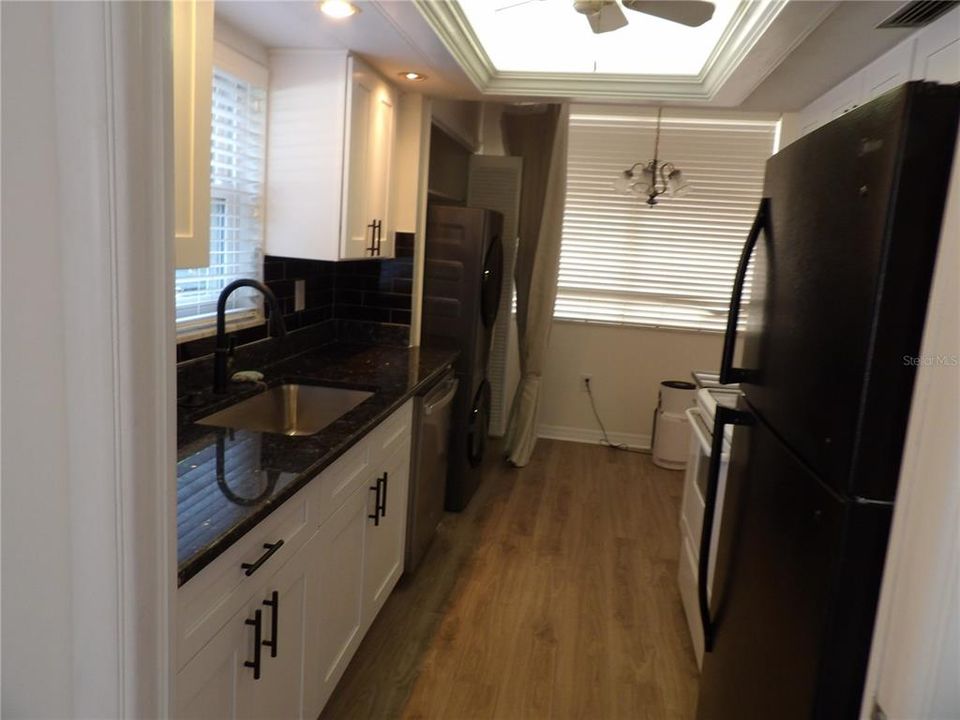 En Venta: $219,000 (2 camas, 2 baños, 1200 Pies cuadrados)
