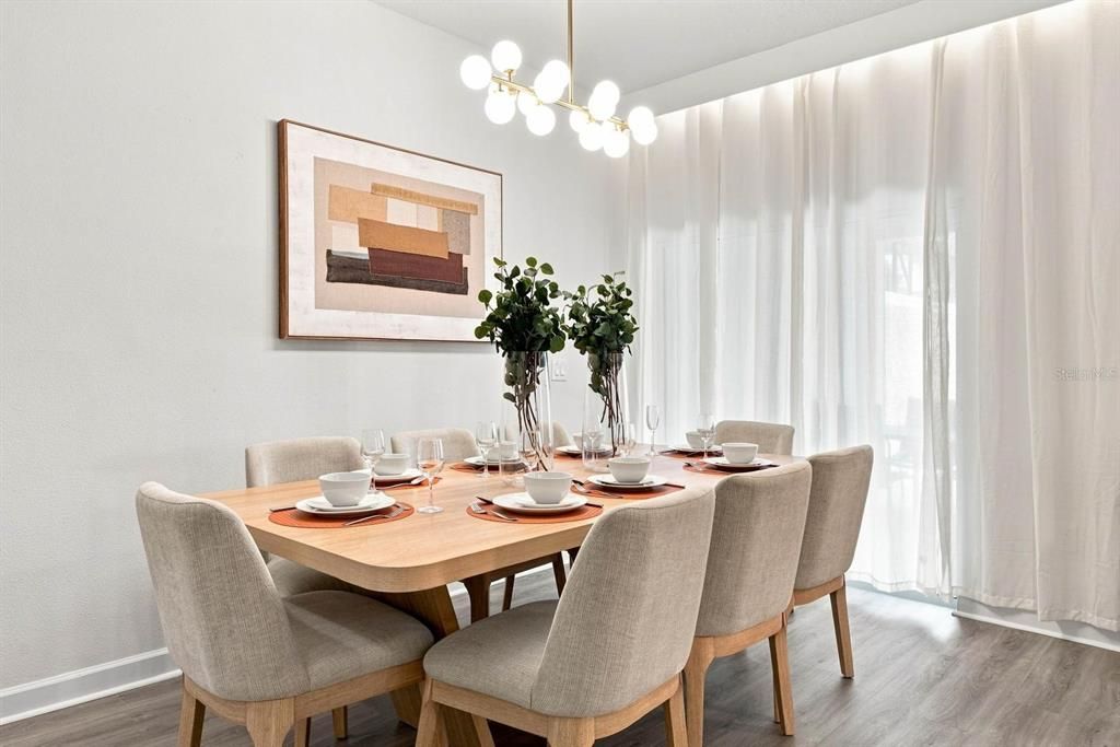 For Sale: $499,000 (4 beds, 3 baths, 1914 Square Feet)