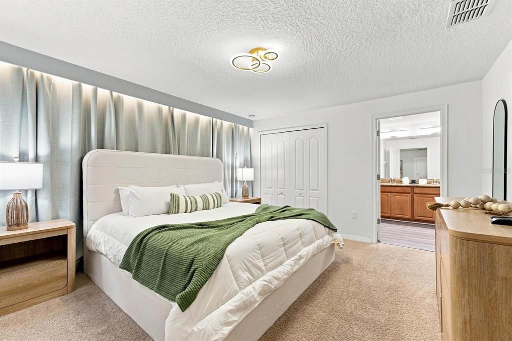 For Sale: $499,000 (4 beds, 3 baths, 1914 Square Feet)