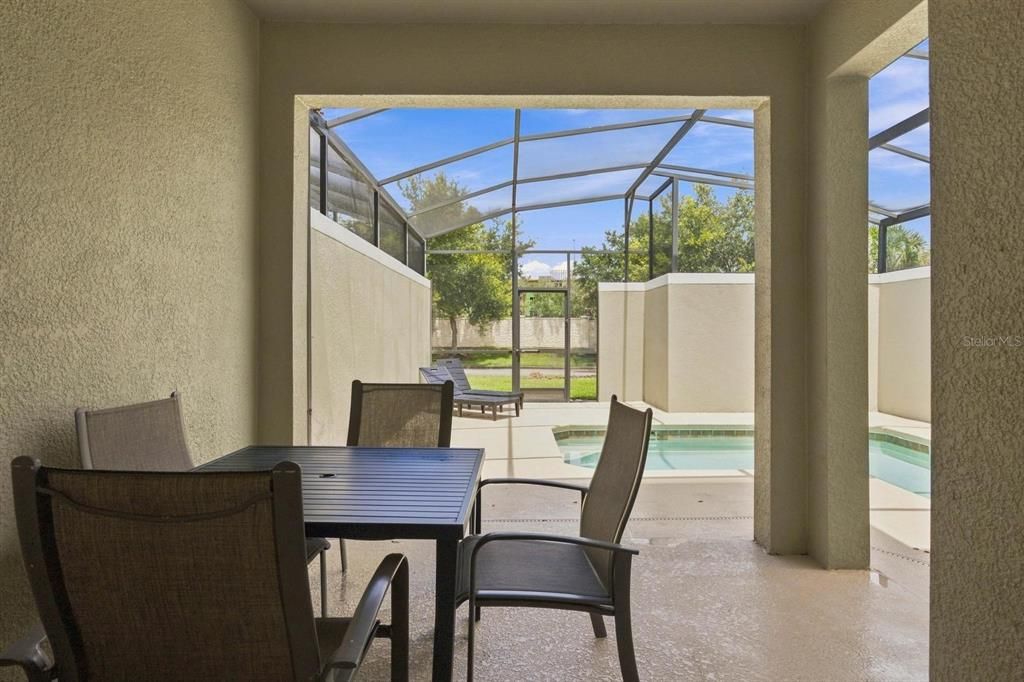 For Sale: $499,000 (4 beds, 3 baths, 1914 Square Feet)