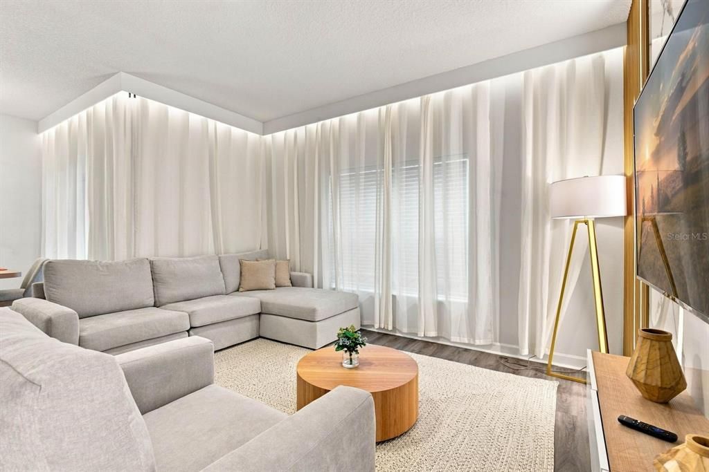 For Sale: $499,000 (4 beds, 3 baths, 1914 Square Feet)