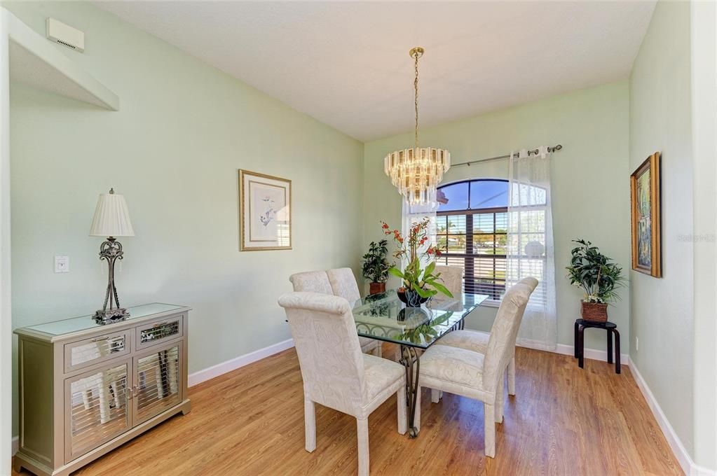 For Sale: $497,000 (3 beds, 2 baths, 2142 Square Feet)