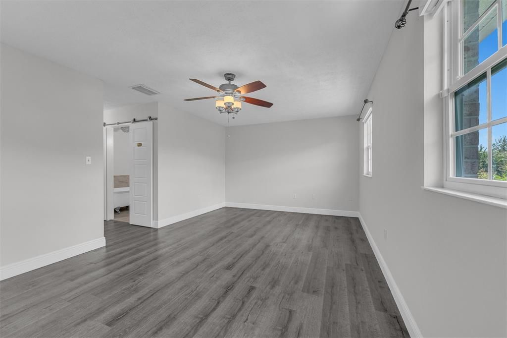 En Venta: $265,000 (3 camas, 2 baños, 1640 Pies cuadrados)
