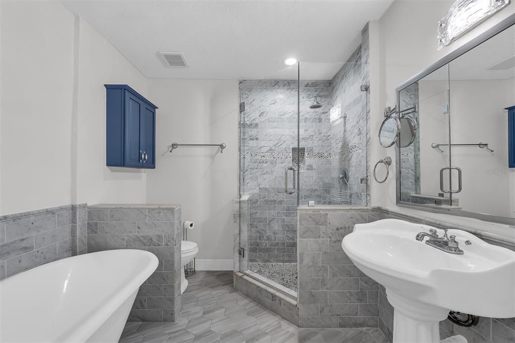 En Venta: $265,000 (3 camas, 2 baños, 1640 Pies cuadrados)