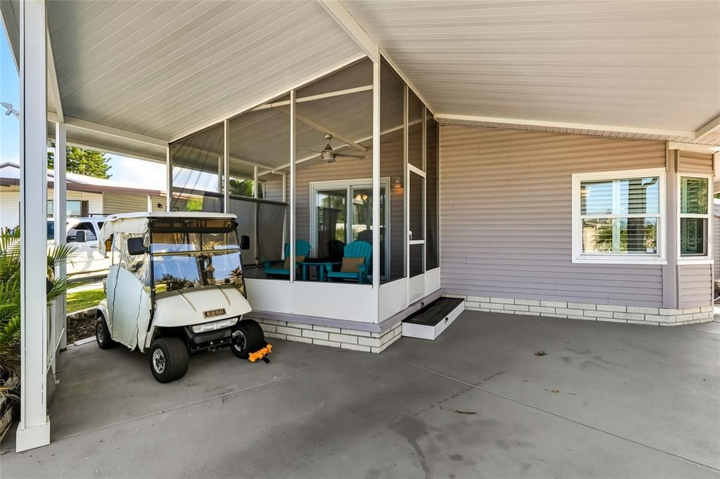 For Sale: $240,000 (2 beds, 2 baths, 1090 Square Feet)