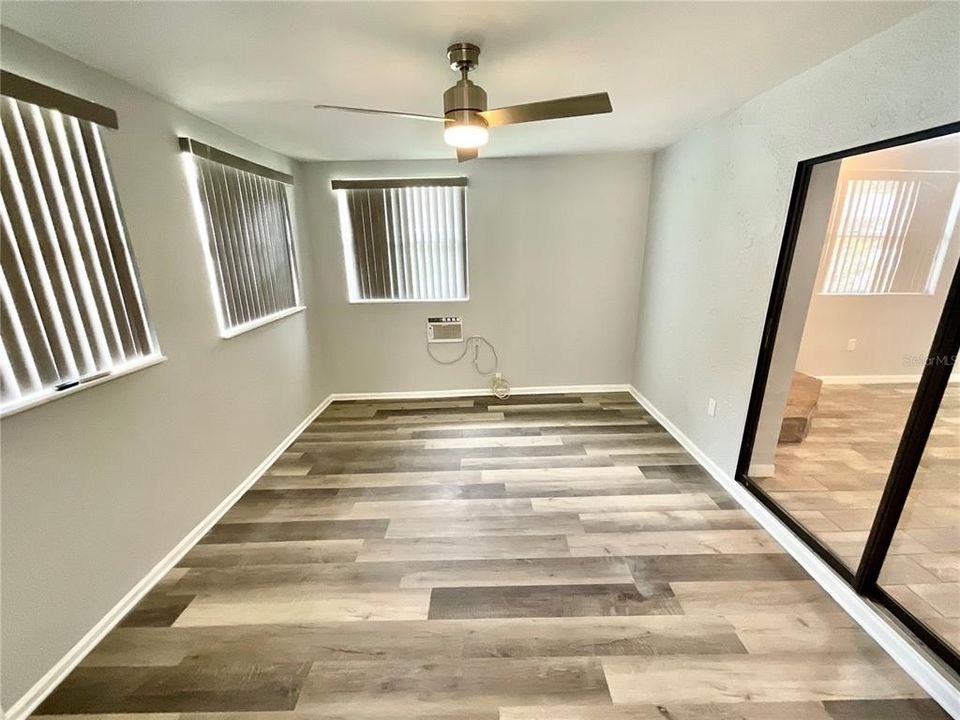 For Rent: $3,300 (3 beds, 2 baths, 1985 Square Feet)