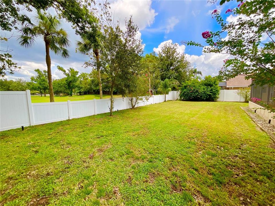For Rent: $3,300 (3 beds, 2 baths, 1985 Square Feet)