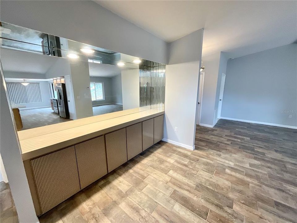 For Rent: $3,300 (3 beds, 2 baths, 1985 Square Feet)