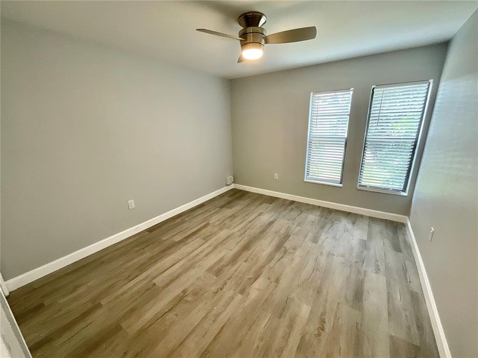 For Rent: $3,300 (3 beds, 2 baths, 1985 Square Feet)