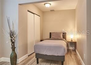 For Rent: $4,495 (3 beds, 2 baths, 1936 Square Feet)