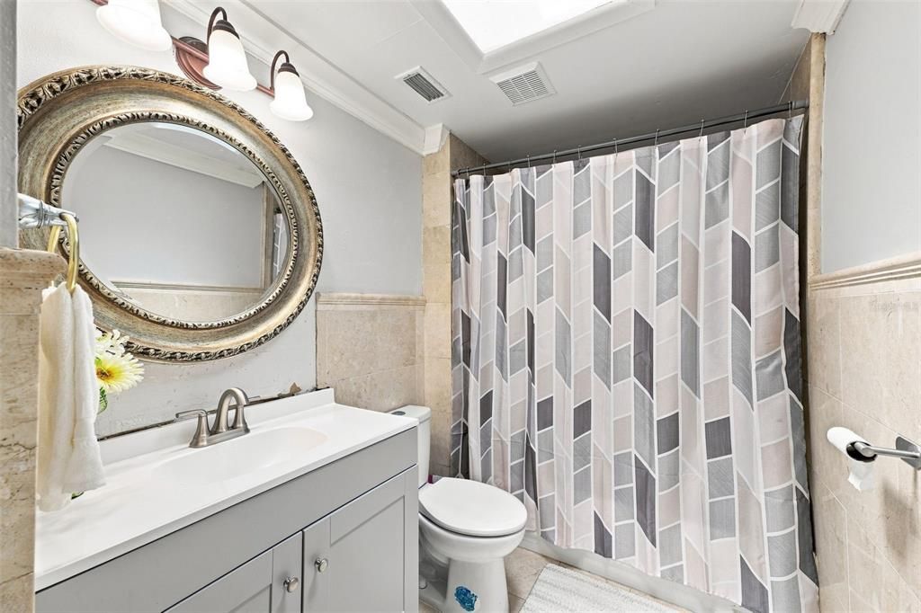 For Sale: $545,000 (4 beds, 2 baths, 2016 Square Feet)