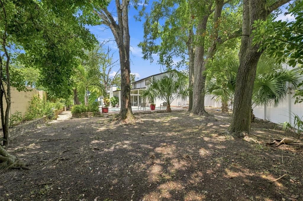 For Sale: $545,000 (4 beds, 2 baths, 2016 Square Feet)